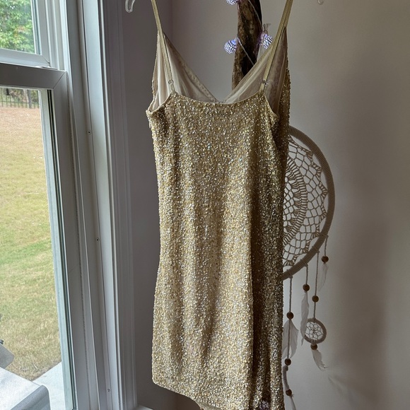 EUC Alice + Olivia Sparkly dress - Picture 2 of 4